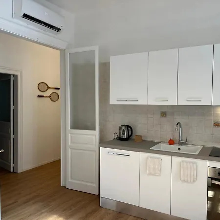 Casa In Centro Con Terrazzo 아파트 바리