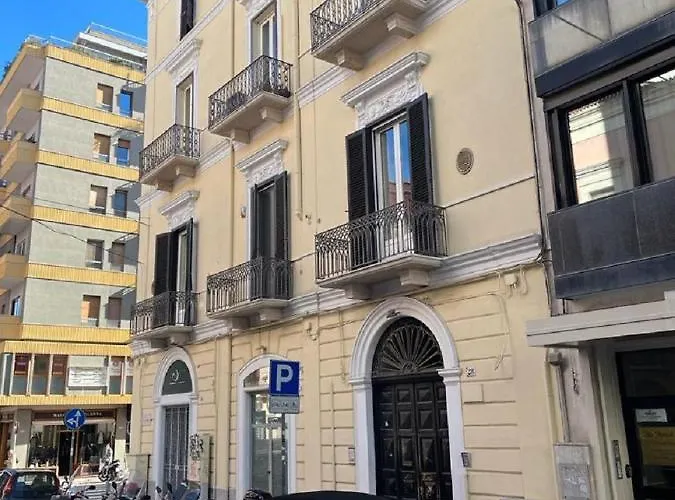 Casa In Centro Con Terrazzo Apartment Bari