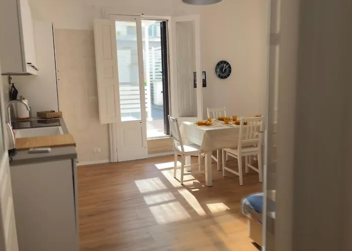 Casa In Centro Con Terrazzo Apartment Bari