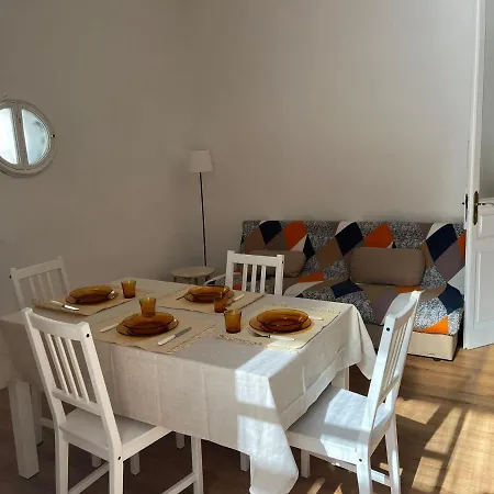 Casa In Centro Con Terrazzo Bari